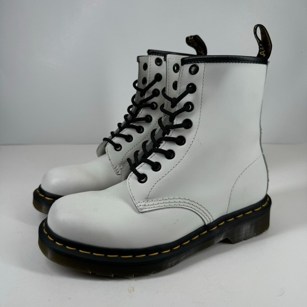 Dr. Martens 1460 Women's 6 Men's 5 White Smooth Leather 8-Eye Lace-Up Boot 11822